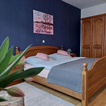 Ferienwohnung Am Huenenweg Berge  エクステリア 写真
