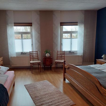 Ferienwohnung Am Huenenweg Berge  エクステリア 写真