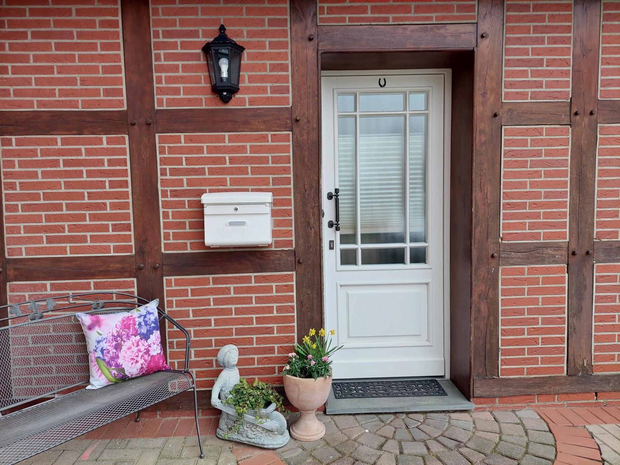 Ferienwohnung Am Huenenweg Berge  エクステリア 写真