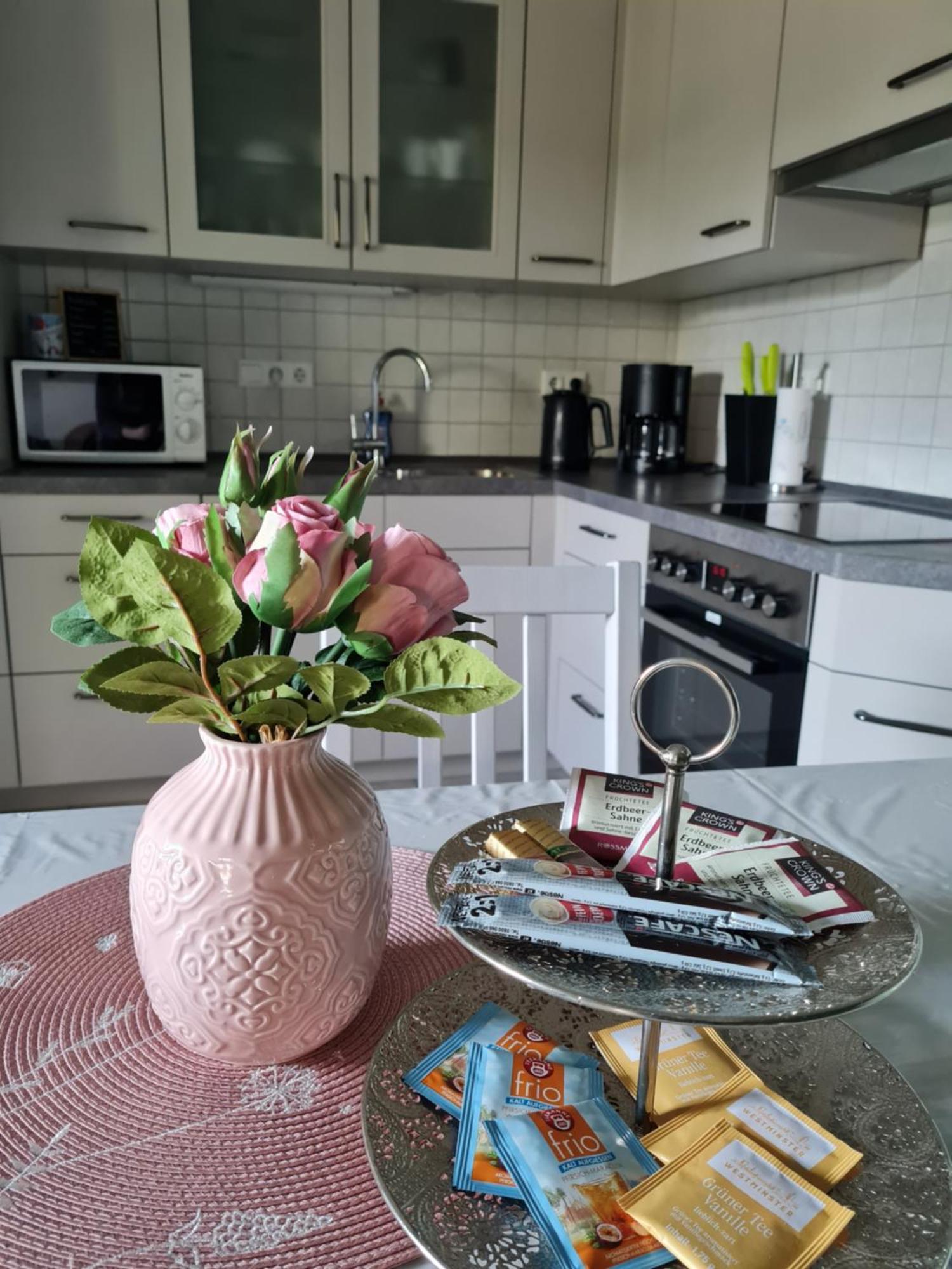 Ferienwohnung Am Huenenweg Berge  エクステリア 写真