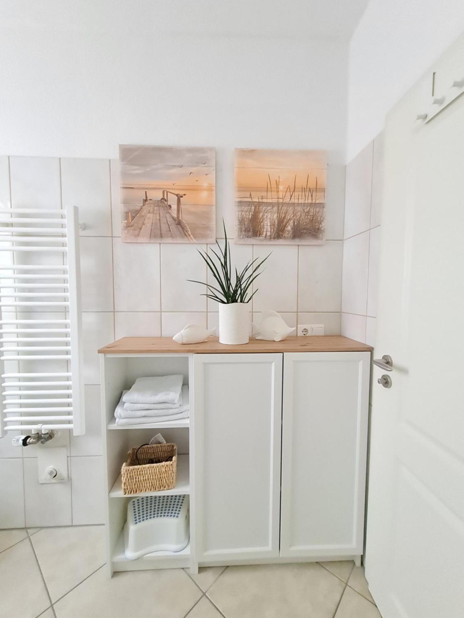 Ferienwohnung Am Huenenweg Berge  エクステリア 写真