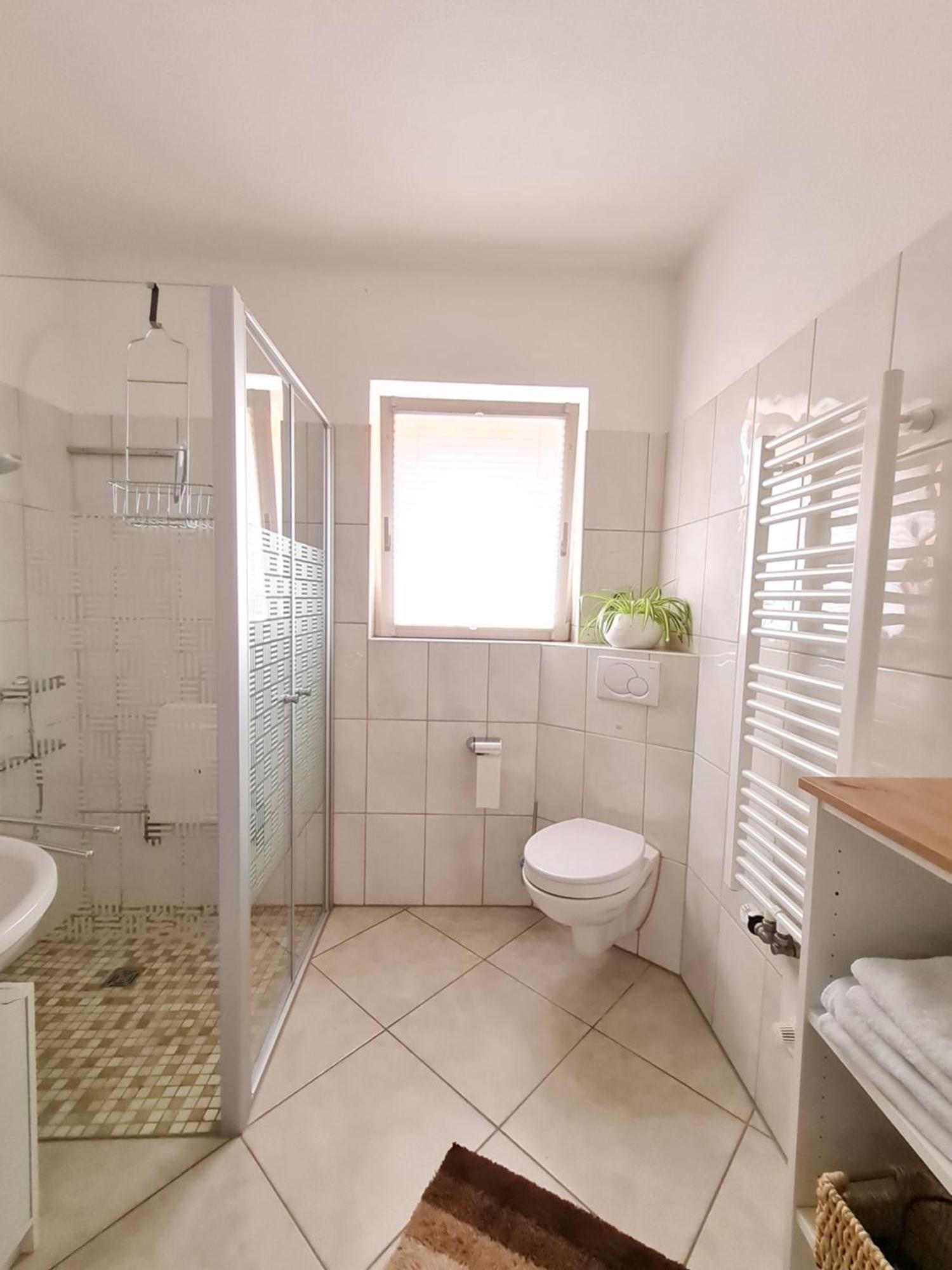 Ferienwohnung Am Huenenweg Berge  エクステリア 写真
